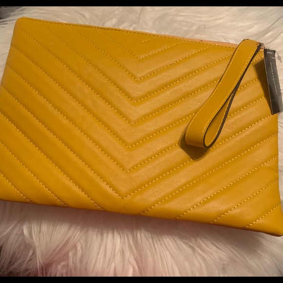 Mustard Color Wristlets - Picture 2 of 2